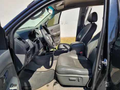 TOYOTA Hilux Caminhonete 3.0 16V 4P 4X4 SRV TURBO DIESEL, Foto 7