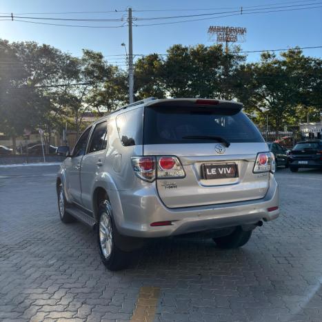 TOYOTA Hilux SW4 2.7 16V 4P SR FLEX AUTOMTICO, Foto 15