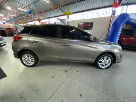 TOYOTA Yaris Hatch 1.3 16V 4P FLEX XL, Foto 5