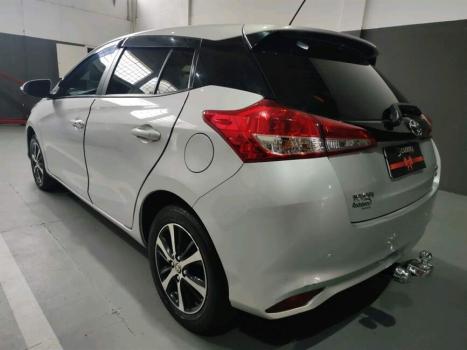 TOYOTA Yaris Hatch 1.5 16V 4P FLEX XS MULTIDRIVE AUTOMTICO CVT, Foto 15