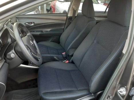 TOYOTA Yaris Hatch 1.5 16V 4P FLEX XL PLUS CONNECT MULTIDRIVE AUTOMTICO CVT, Foto 22