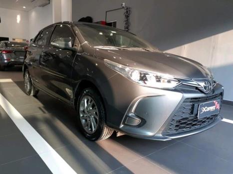 TOYOTA Yaris Hatch 1.5 16V 4P FLEX XS CONNECT MULTIDRIVE AUTOMTICO CVT, Foto 1