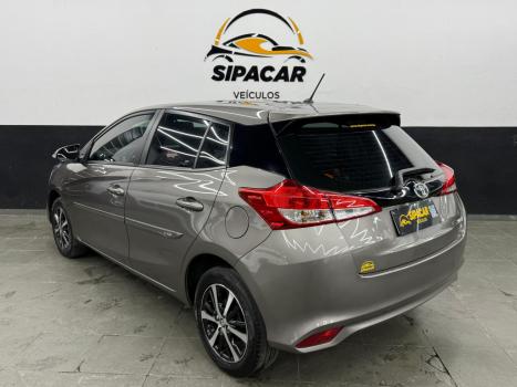 TOYOTA Yaris Hatch 1.5 16V 4P FLEX XS CONNECT MULTIDRIVE AUTOMTICO CVT, Foto 4