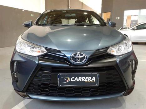 TOYOTA Yaris Hatch 1.5 16V 4P FLEX XL MULTIDRIVE AUTOMTICO CVT, Foto 2