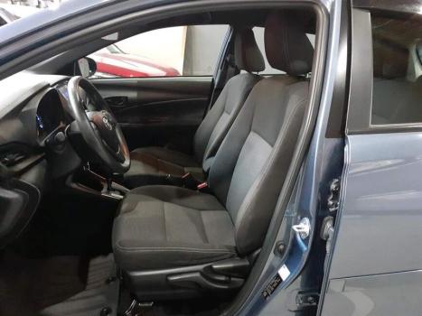 TOYOTA Yaris Hatch 1.5 16V 4P FLEX XL MULTIDRIVE AUTOMTICO CVT, Foto 9