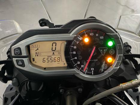 TRIUMPH Tiger 800 XCX, Foto 3