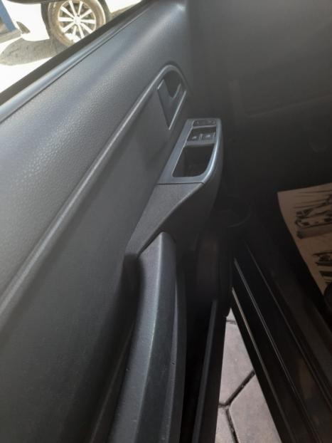VOLKSWAGEN Fox 1.0 FLEX, Foto 9