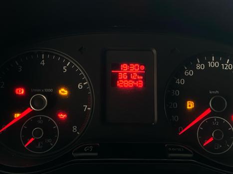 VOLKSWAGEN Fox 1.6 4P, Foto 4