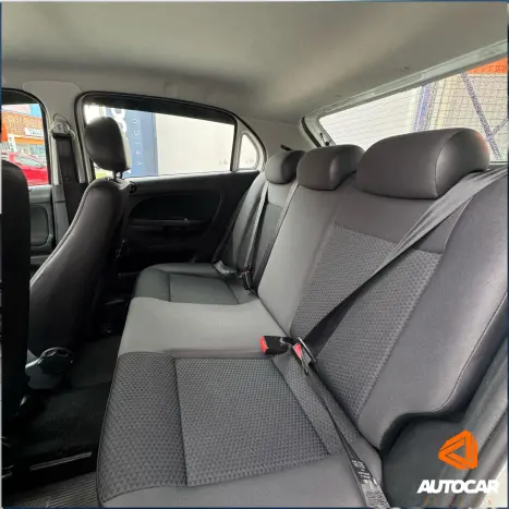 VOLKSWAGEN Gol 1.0 16V 4P, Foto 12