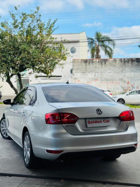VOLKSWAGEN Jetta 2.0 4P FLEX CONFORTLINE TIPTRONIC AUTOMTICO, Foto 5