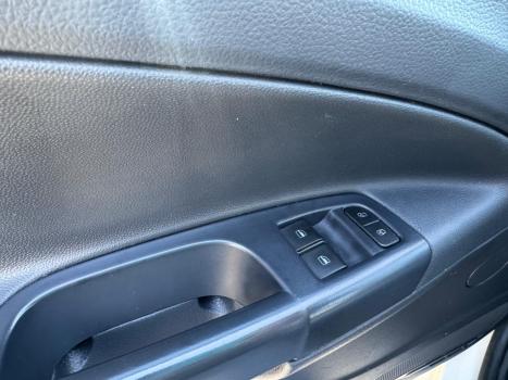 VOLKSWAGEN Saveiro 1.6 G7 CABINE SIMPLES ROBUST FLEX, Foto 9