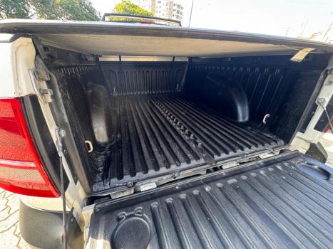VOLKSWAGEN Saveiro 1.6 G7 CABINE SIMPLES ROBUST FLEX, Foto 11