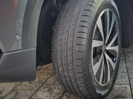 VOLKSWAGEN Taos 1.4 16V 4P FLEX 250 TSI HIGHLINE AUTOMTICO, Foto 10