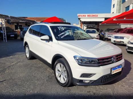 VOLKSWAGEN Tiguan 1.4 250 TSI TOTAL FLEX ALLSPACE COMFORTLINE TURBO AUTOMTICO TIPTRONIC, Foto 3