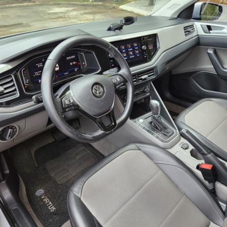 VOLKSWAGEN Virtus 1.0 4P 200 TSI FLEX HIGHLINE AUTOMTICO, Foto 14