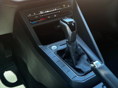 VOLKSWAGEN Virtus 1.0 4P 200 TSI FLEX COMFORTLINE AUTOMTICO, Foto 11