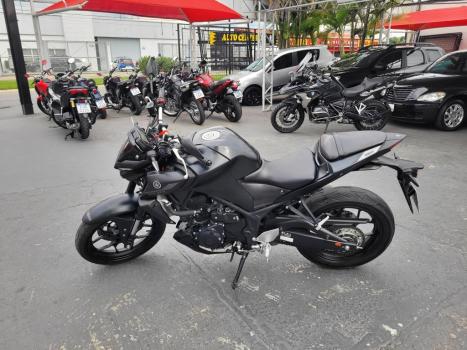 YAMAHA MT-03 300 ABS, Foto 5