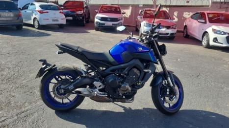 YAMAHA MT-09 850 ABS, Foto 4