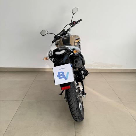 YAMAHA XTZ 250 LANDER, Foto 5
