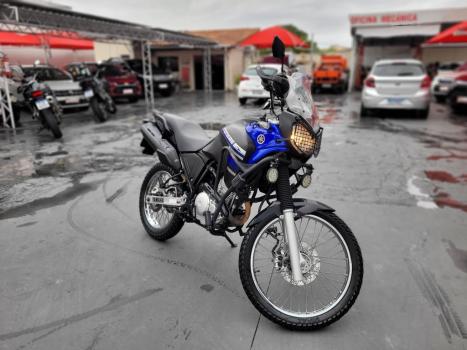 YAMAHA XTZ 250 TENER, Foto 3