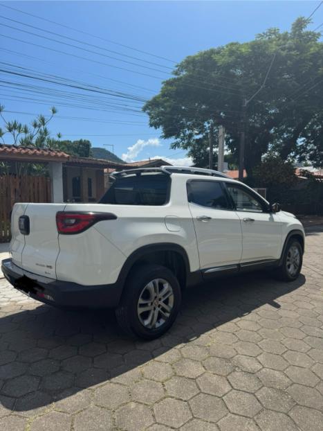 FIAT Toro 2.4 16V 4P MULTIAIR FLEX VOLCANO AUTOMTICO, Foto 3