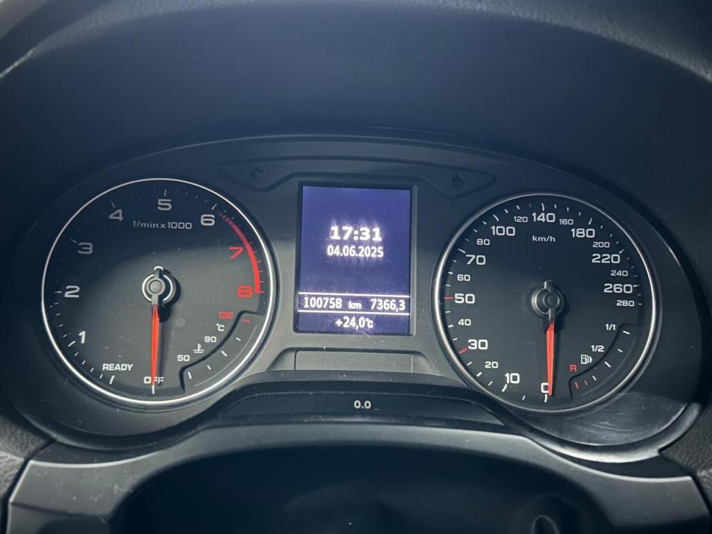 AUDI A3 Sedan - Foto