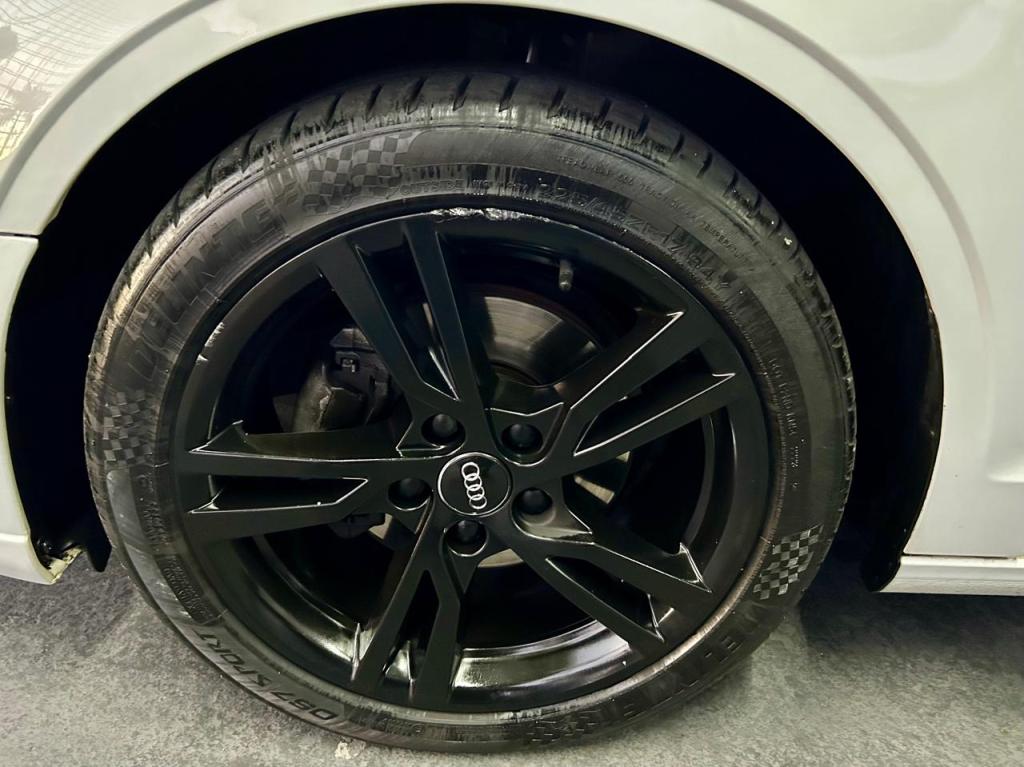 AUDI A3 Sedan - Foto