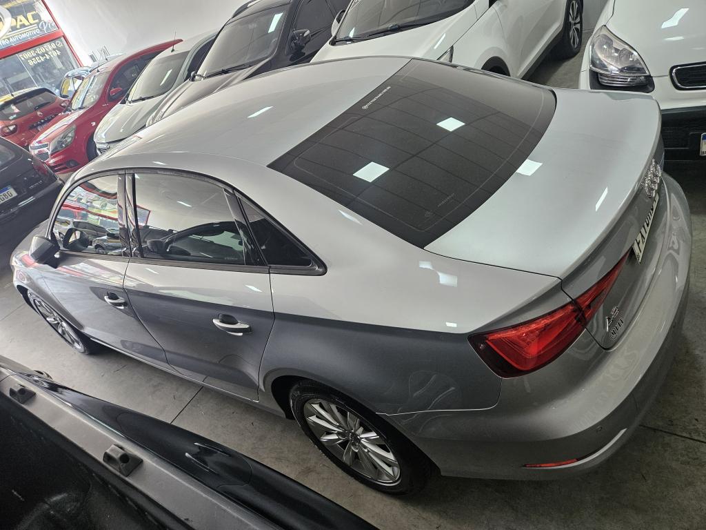 AUDI A3 Sedan - Foto