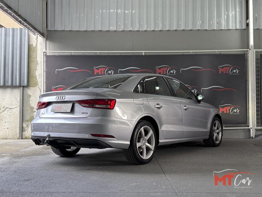 AUDI A3 Sedan - Foto