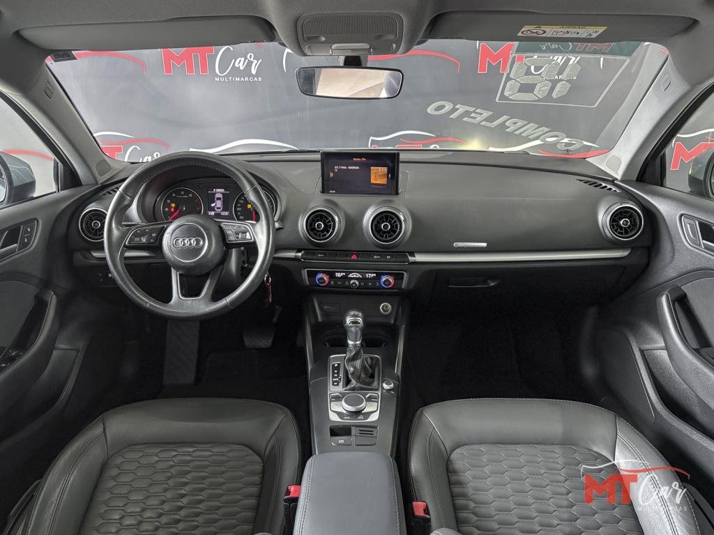 AUDI A3 Sedan - Foto