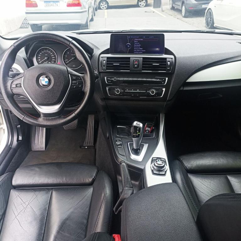 BMW 118i - Foto