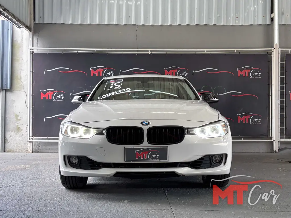 BMW 320I - Foto