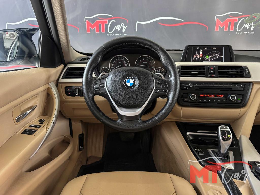 BMW 320I - Foto