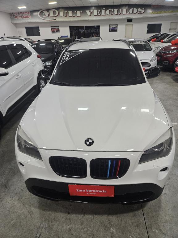 BMW X1 - Foto
