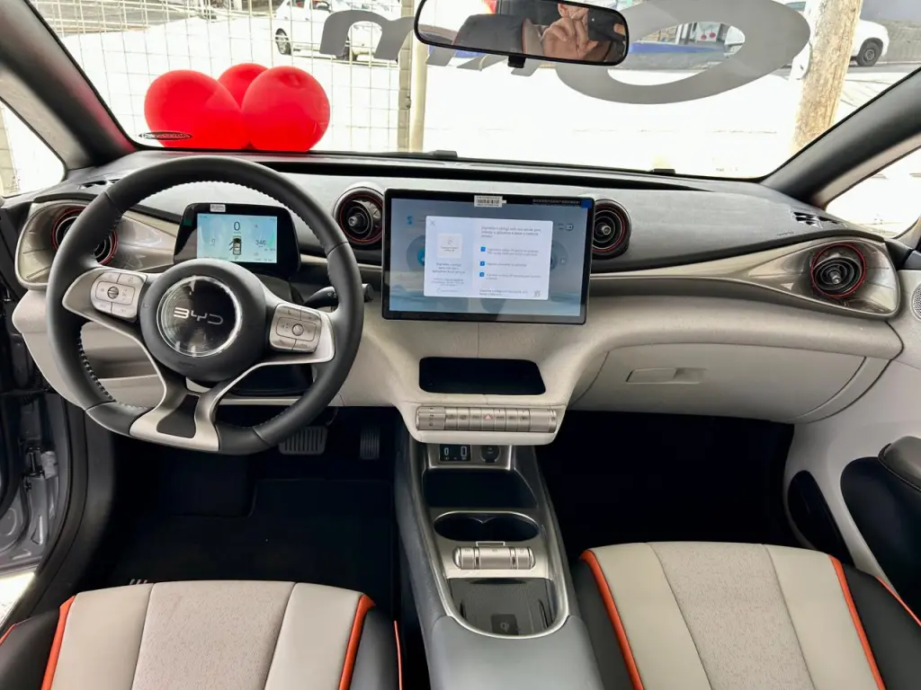 BYD Dolphin - Foto