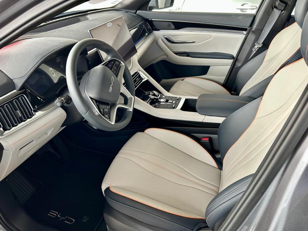 BYD Song Plus - Foto