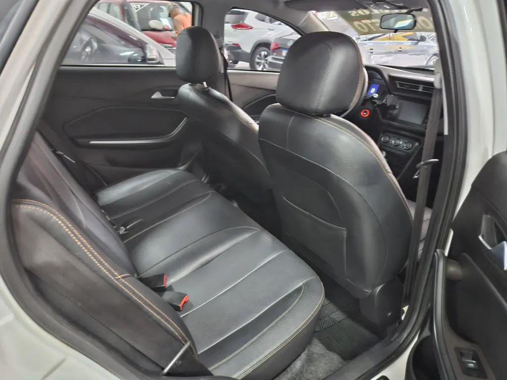 CHERY Tiggo 2 - Foto