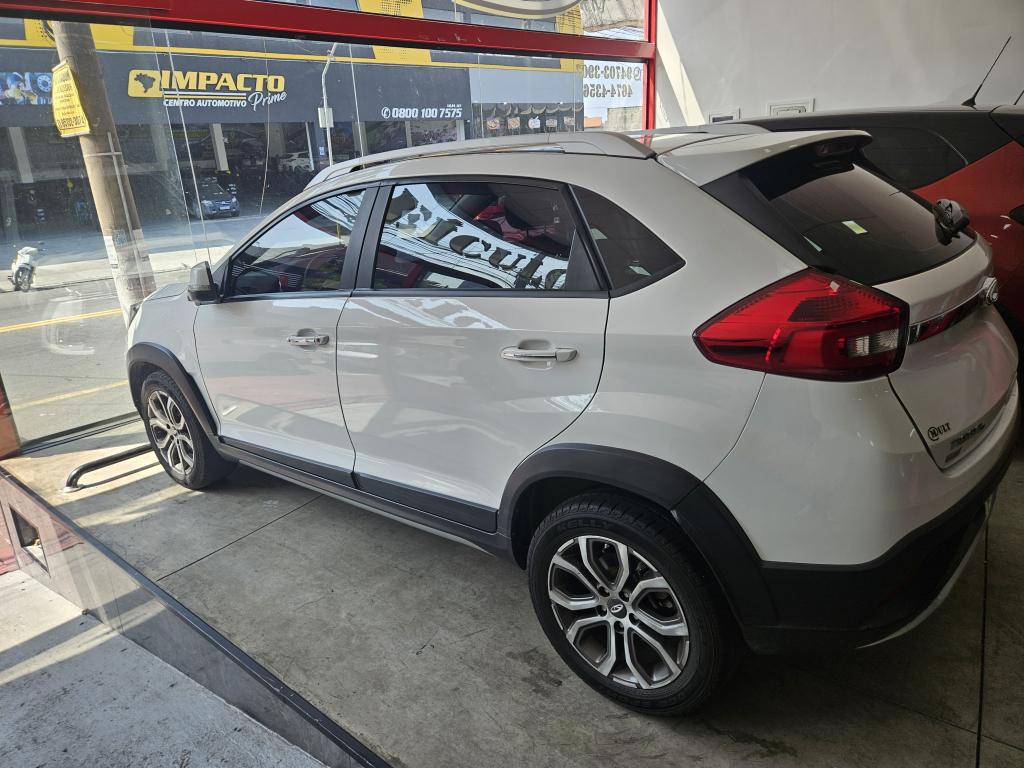 CHERY Tiggo 2 - Foto