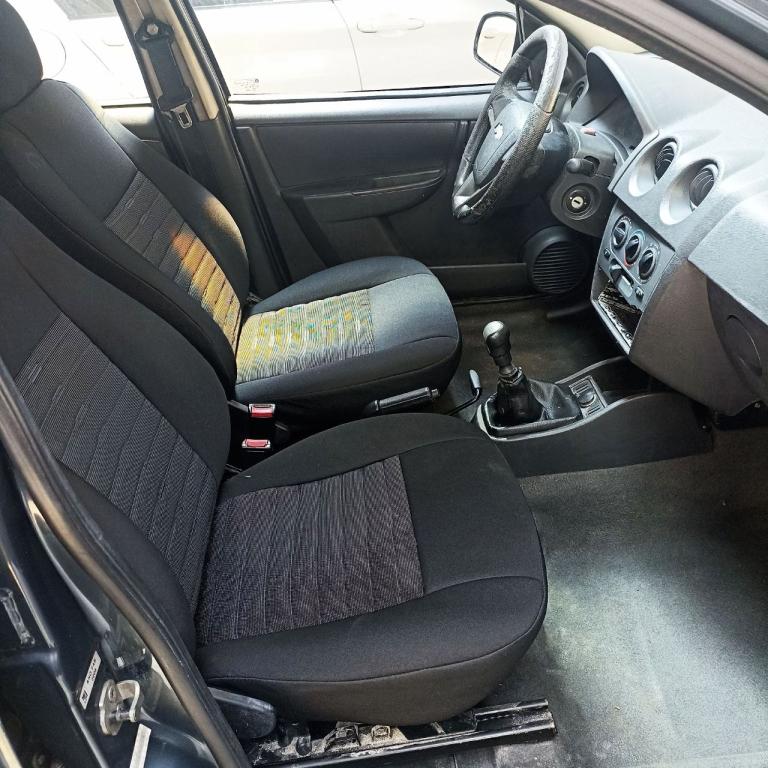 CHEVROLET Celta - Foto