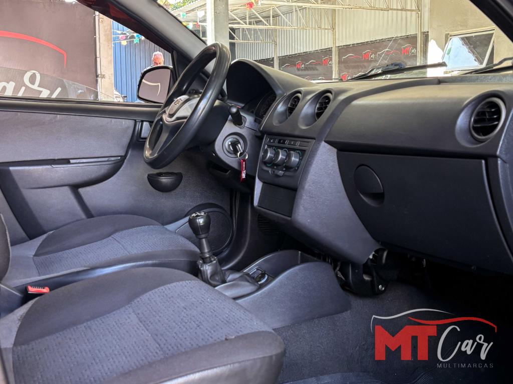 CHEVROLET Celta - Foto