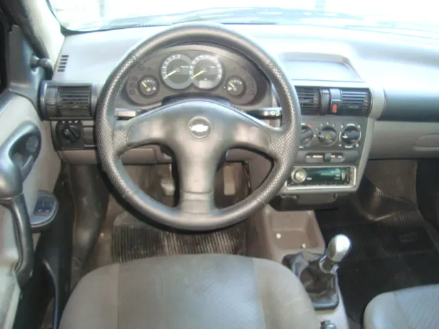 CHEVROLET Classic Sedan - Foto