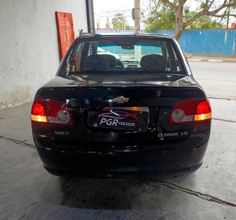 CHEVROLET Classic Sedan - Foto