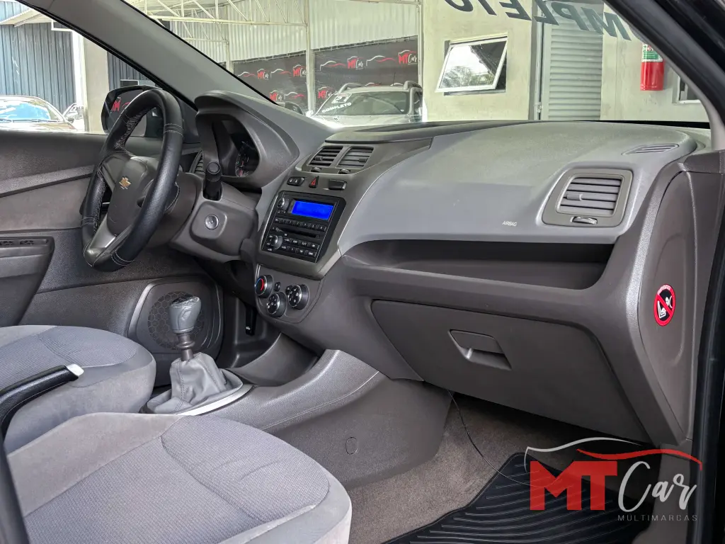 CHEVROLET Cobalt - Foto