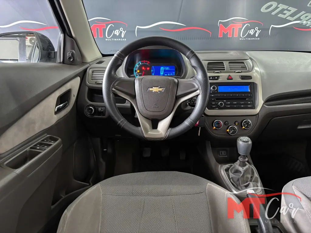 CHEVROLET Cobalt - Foto