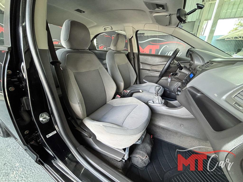 CHEVROLET Cobalt - Foto