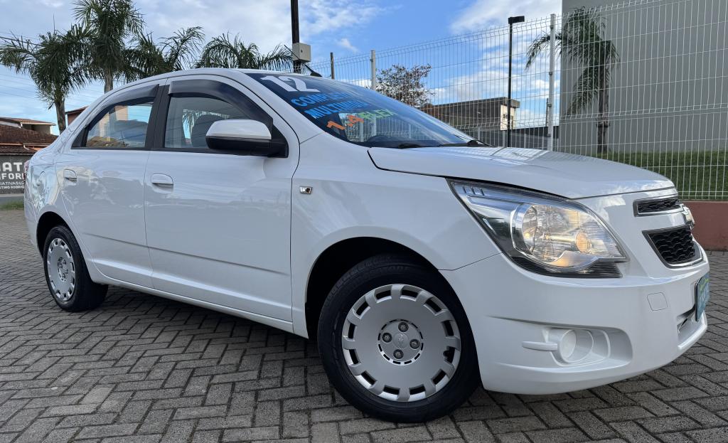 CHEVROLET Cobalt - Foto