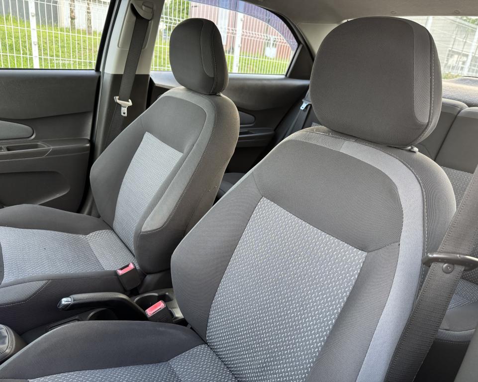 CHEVROLET Cobalt - Foto