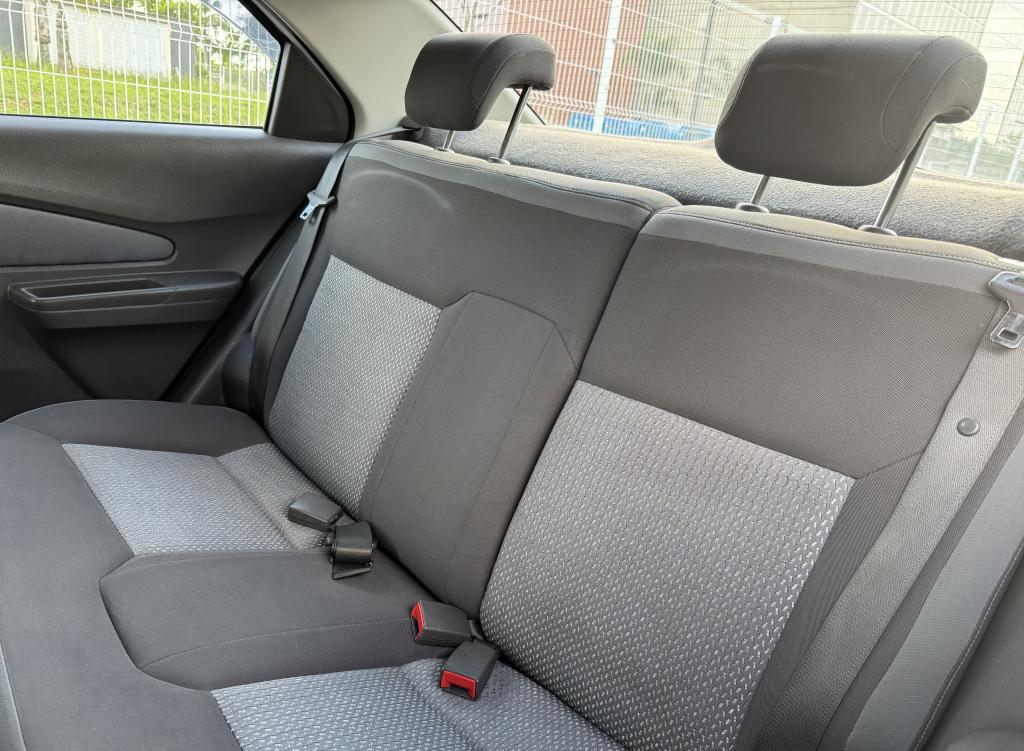 CHEVROLET Cobalt - Foto