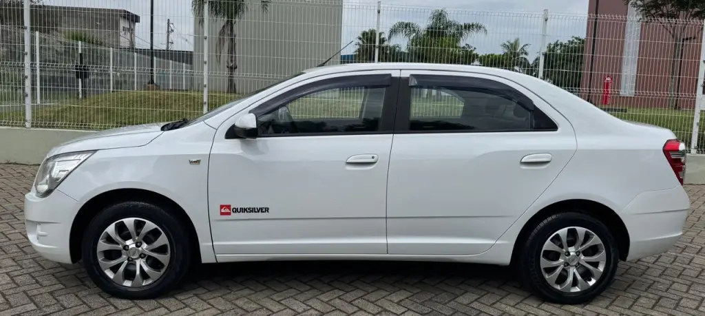 CHEVROLET Cobalt - Foto