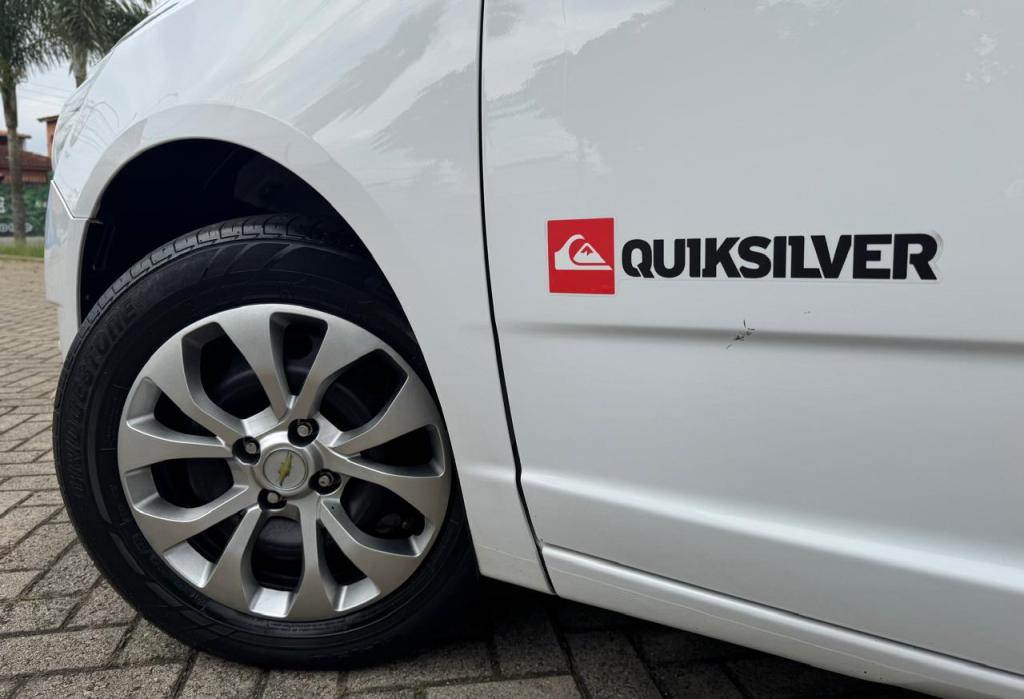 CHEVROLET Cobalt - Foto